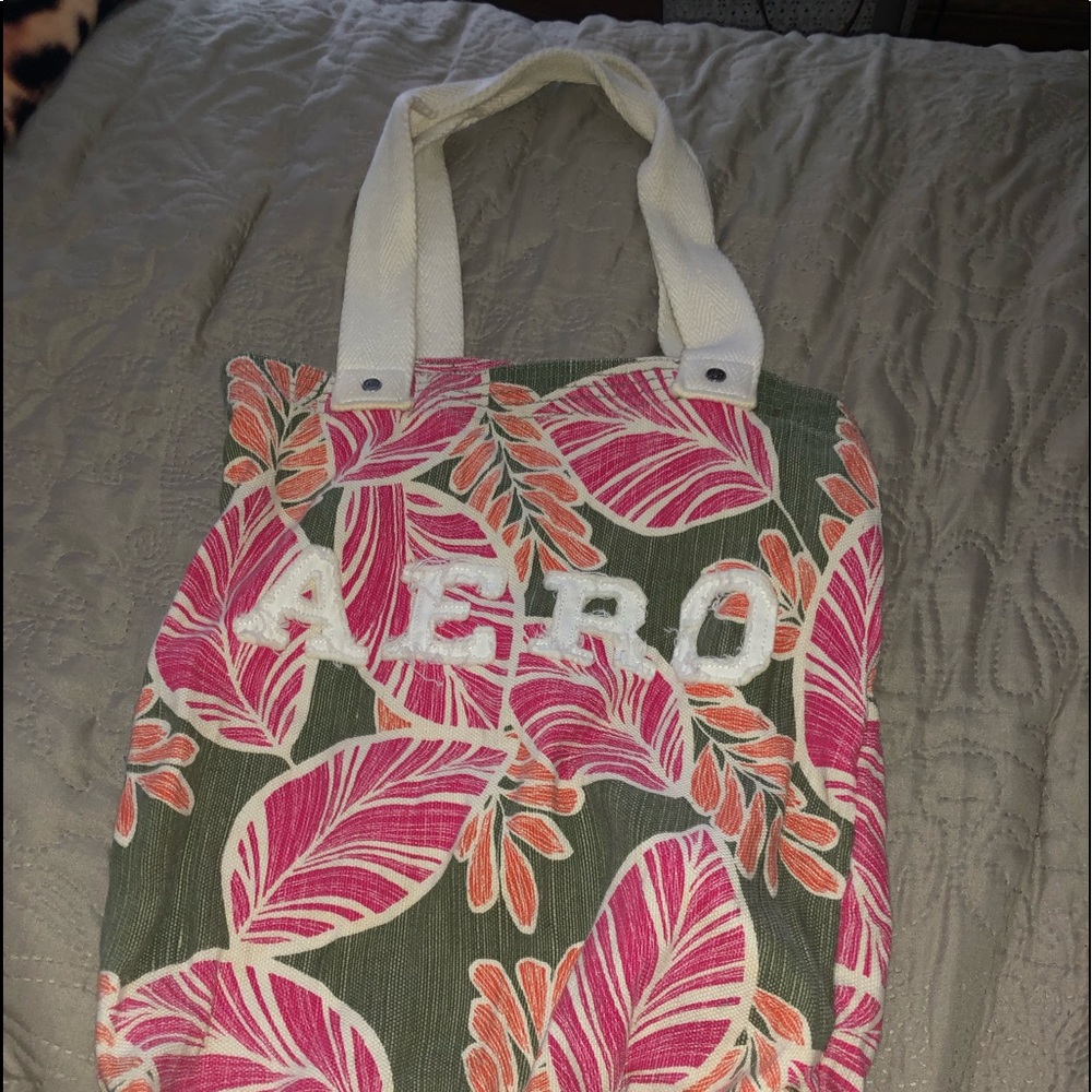 Aeropostale bag